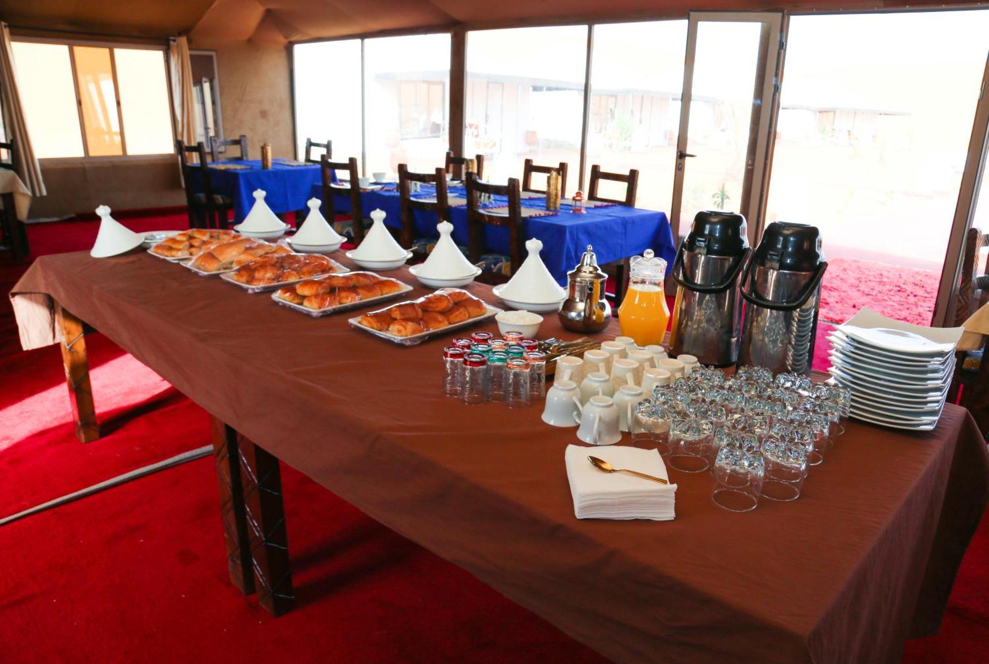 Aladdin Merzouga Camp Εξωτερικό φωτογραφία