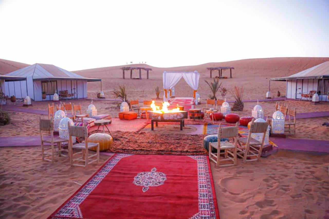 Aladdin Merzouga Camp Εξωτερικό φωτογραφία