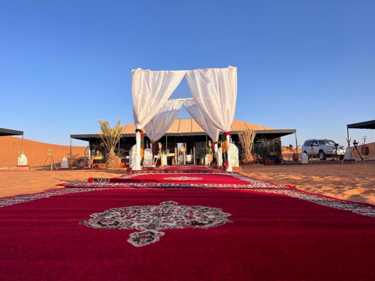 Aladdin Merzouga Camp Εξωτερικό φωτογραφία